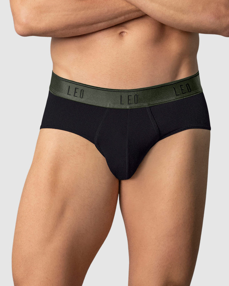Ultra-Light Brief with Ergonomic Pouch
